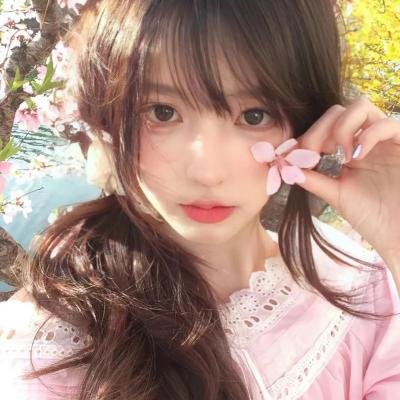 连环杀手的妻子 封面