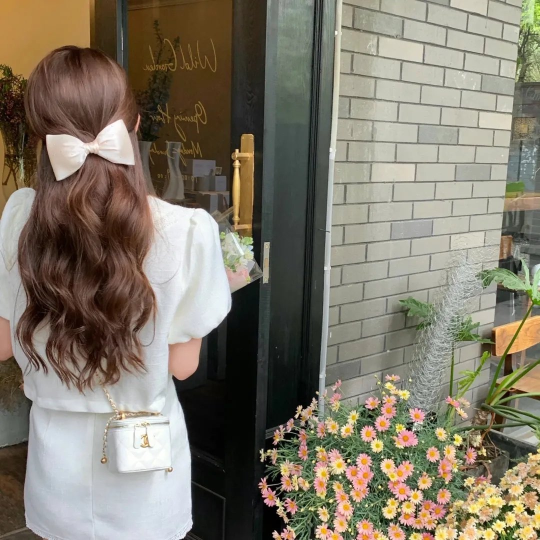 小色狼 封面